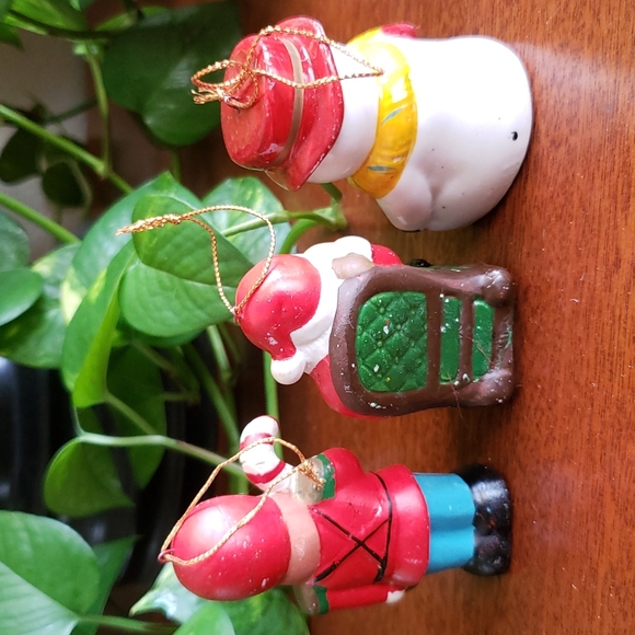 Vintage set Lot of 7 Ornaments Santa Toy soldier mouse snowman - Picture 6 of 16